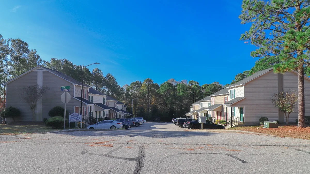Saddlebrook apartments in Fayetteville NC